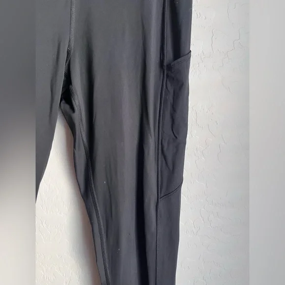 Lululemon Fast and Free leggings - Picture 8 of 13